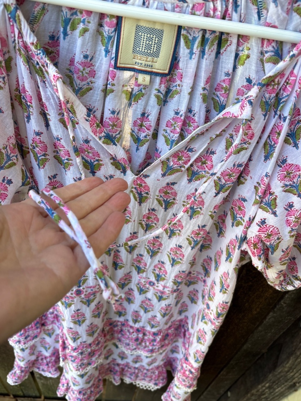 Bell By Alicia Bell Roxy Floral Cotton Tiered Mini Dress In Pink/White Sz S - Picture 15 of 15